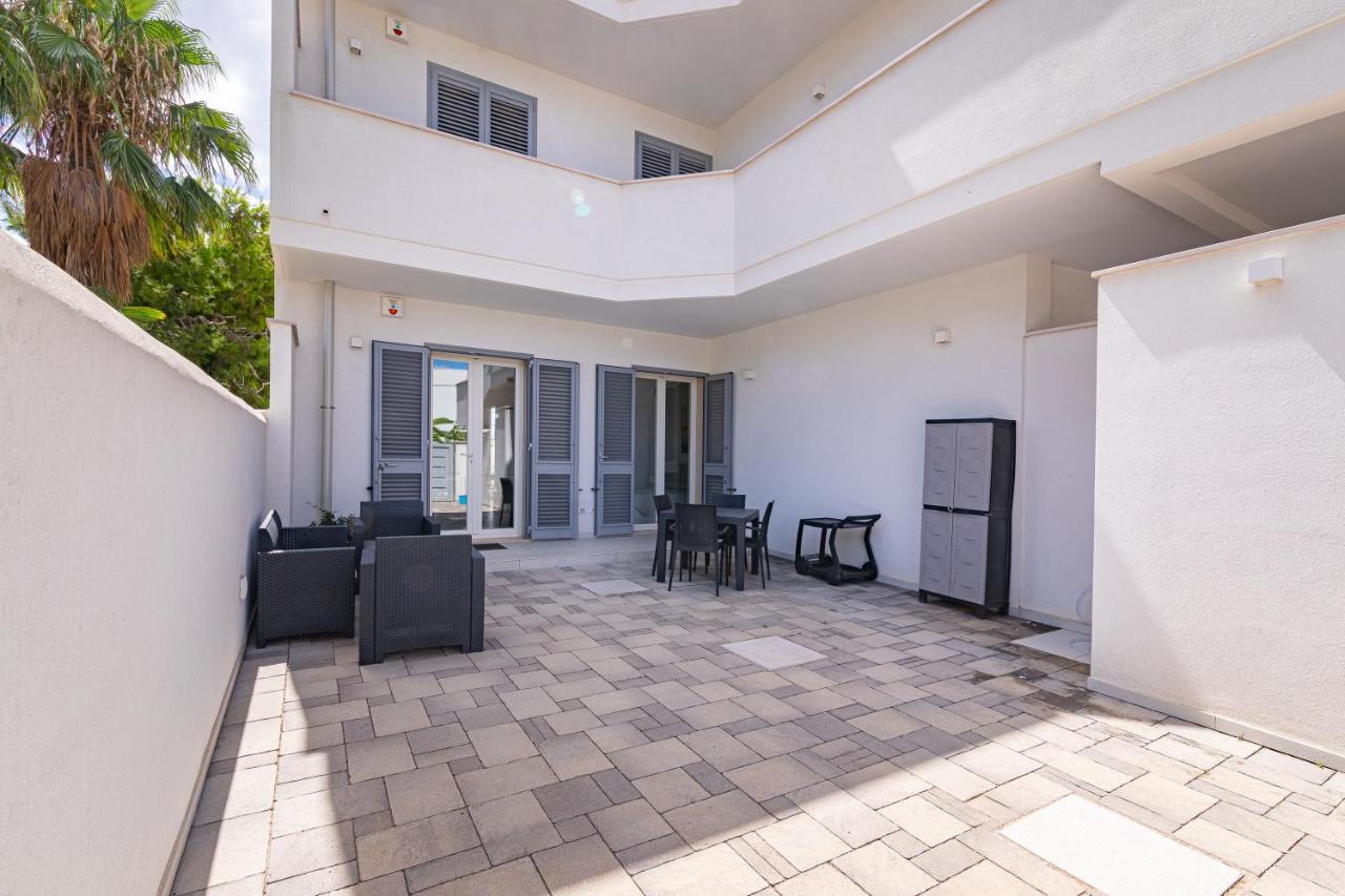 Peninsula Apartments Porto Cesareo Exterior foto